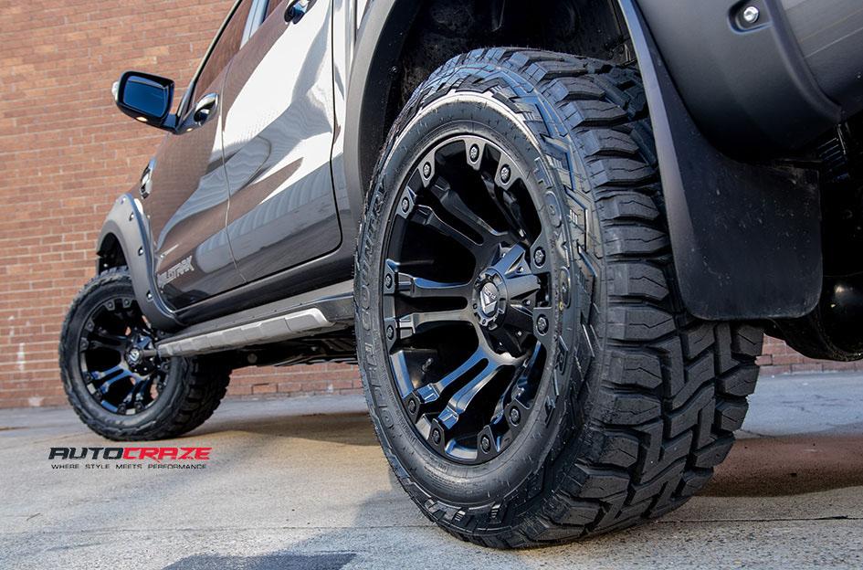 FORD-RANGER-VAPOR-MATTE-BLACK